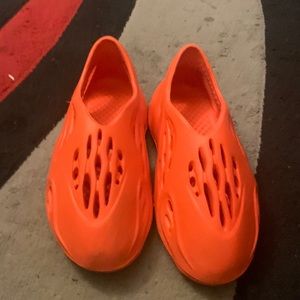 I’m selling some foams